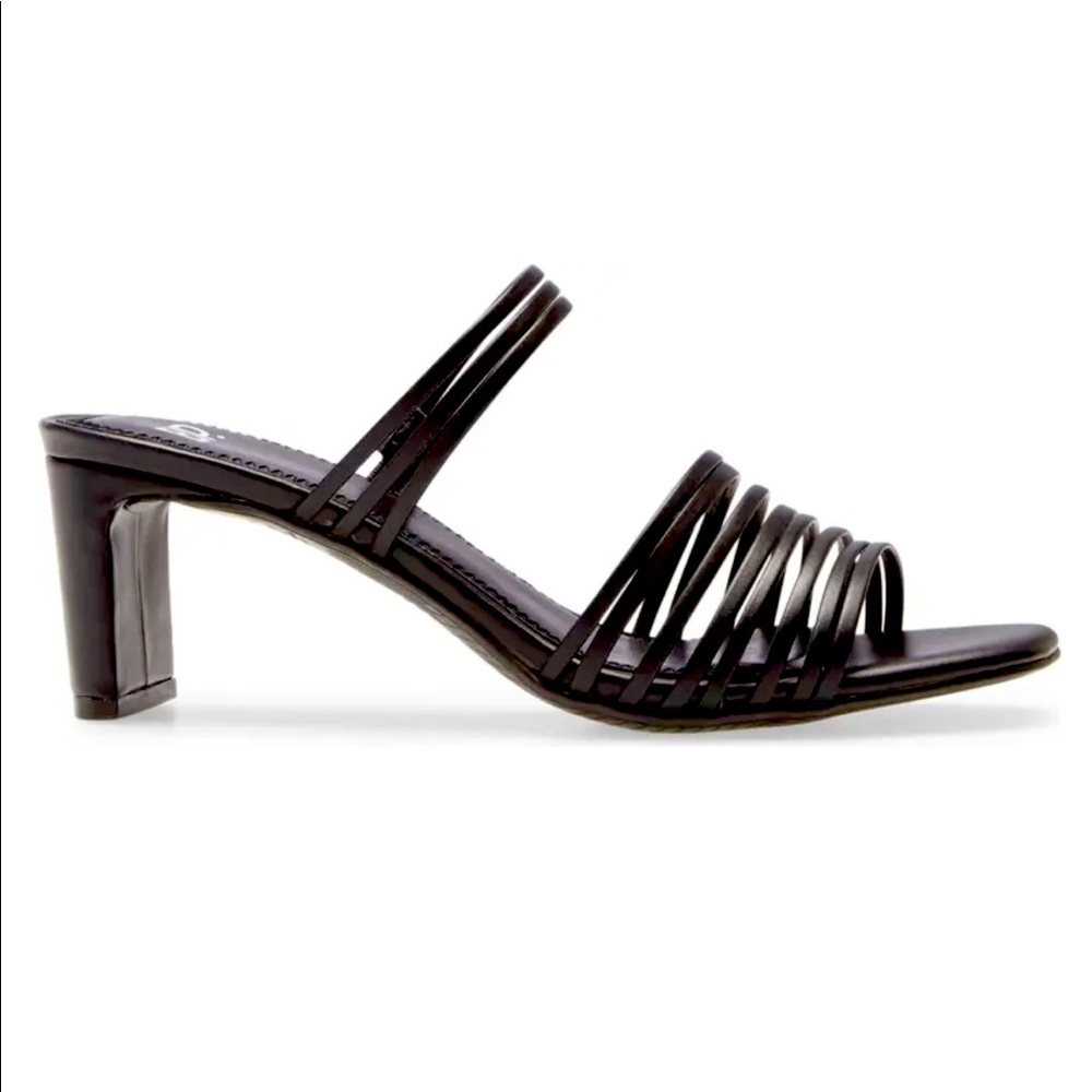 BP. Brittany Black Strappy Slide Sandals Size 10